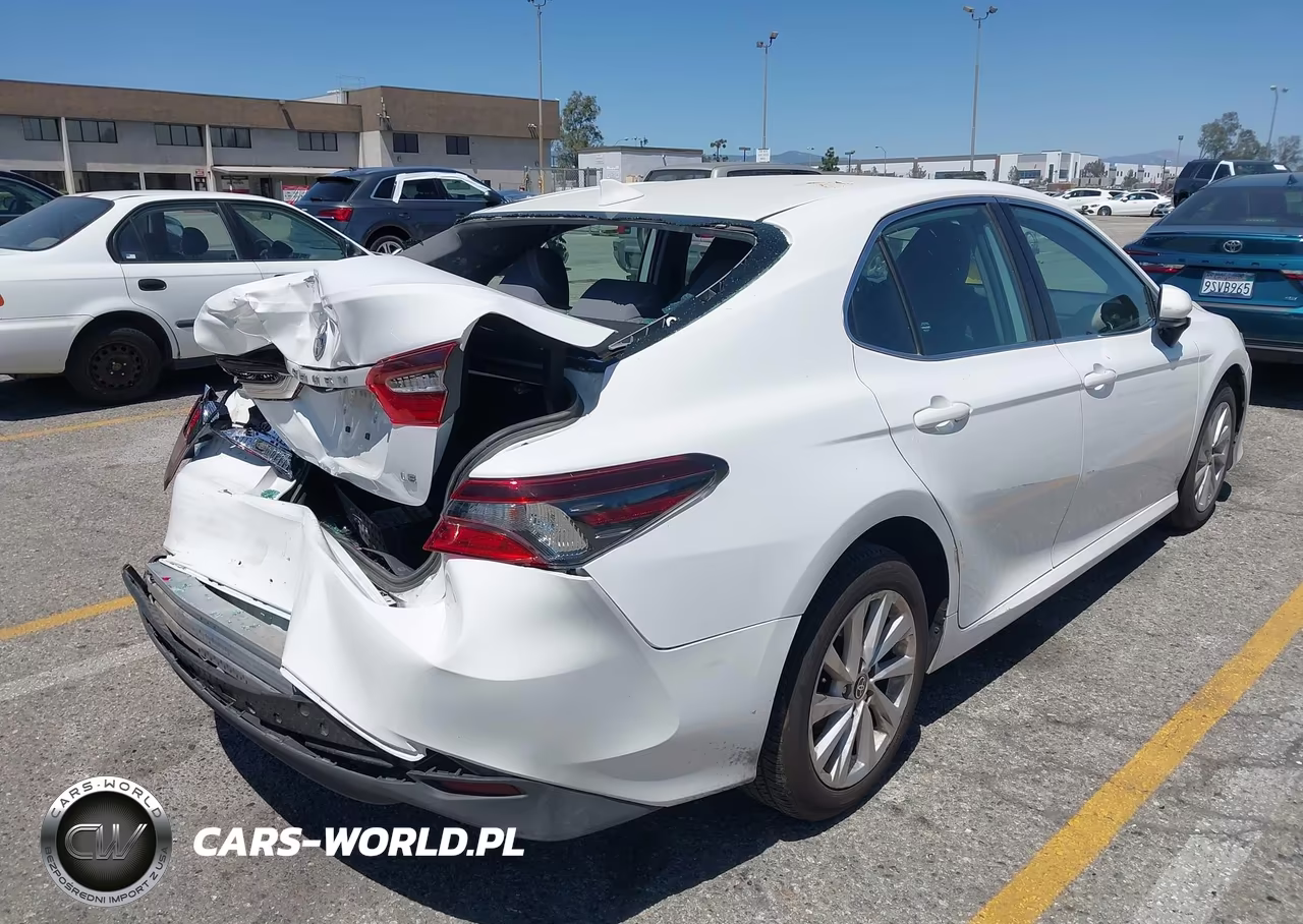 2022 Toyota Camry Le VIN:4T1C11AK7NU693113 - 4