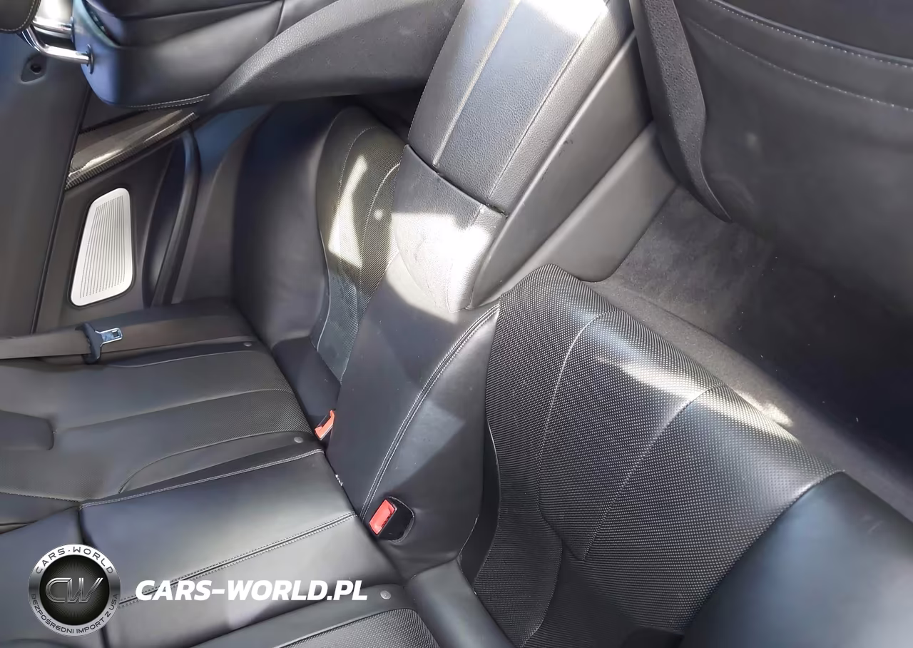 2016 BMW M6 VIN:WBS6G9C59GD932131 - 8
