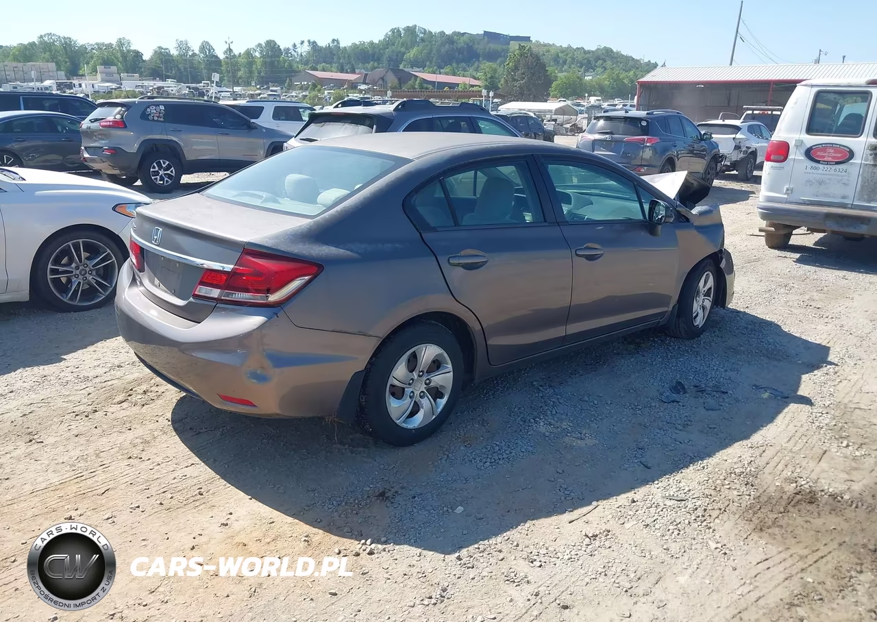 2013 Honda Civic Lx VIN:2HGFB2F57DH571815 - 4