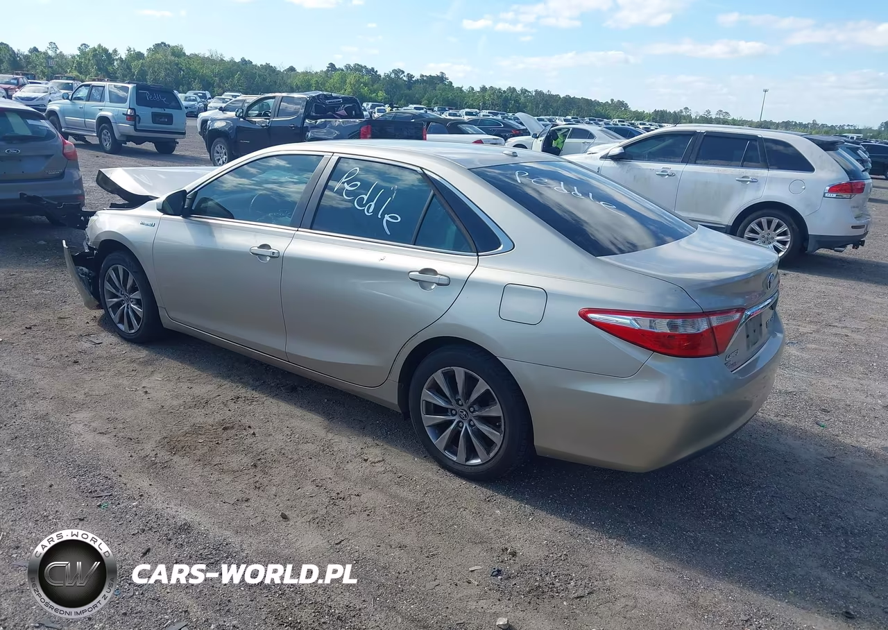 2015 Toyota Camry Hybrid Xle VIN:4T1BD1FK7FU154892 - 3