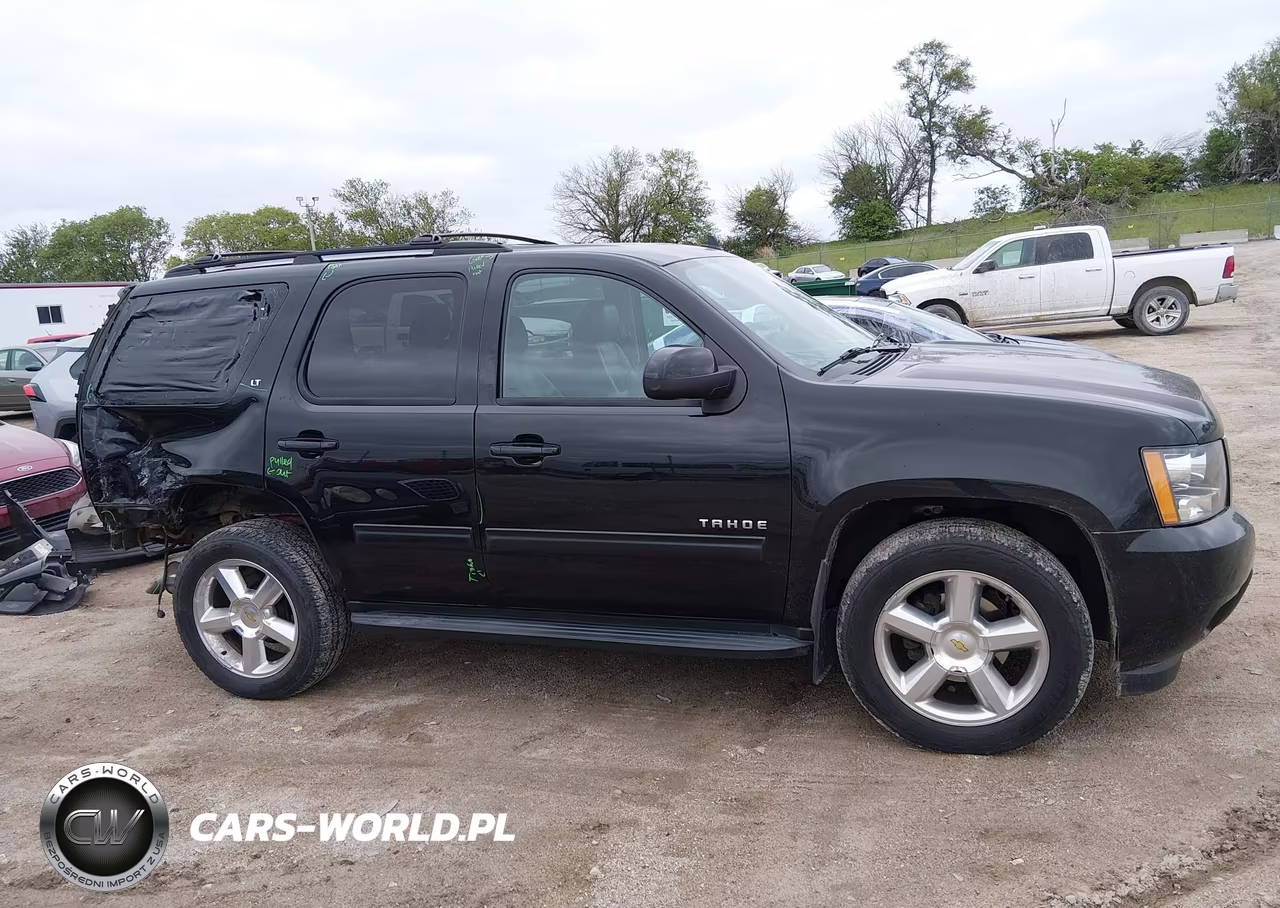 2012 Chevrolet Tahoe Lt VIN:1GNSKBE00CR226358 - 14