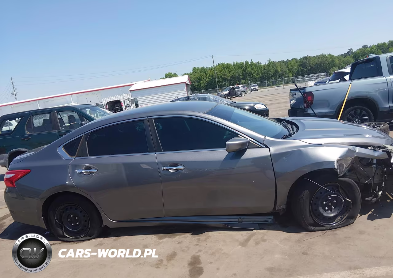 2017 Nissan Altima 2.5 S VIN:1N4AL3AP7HC124081 - 13
