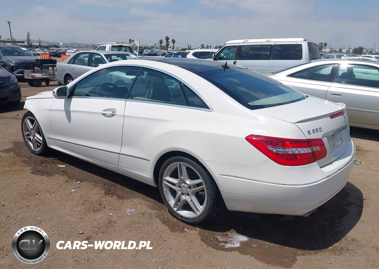 2011 Mercedes-Benz E 350 VIN:WDDKJ5GB0BF076334 - 3