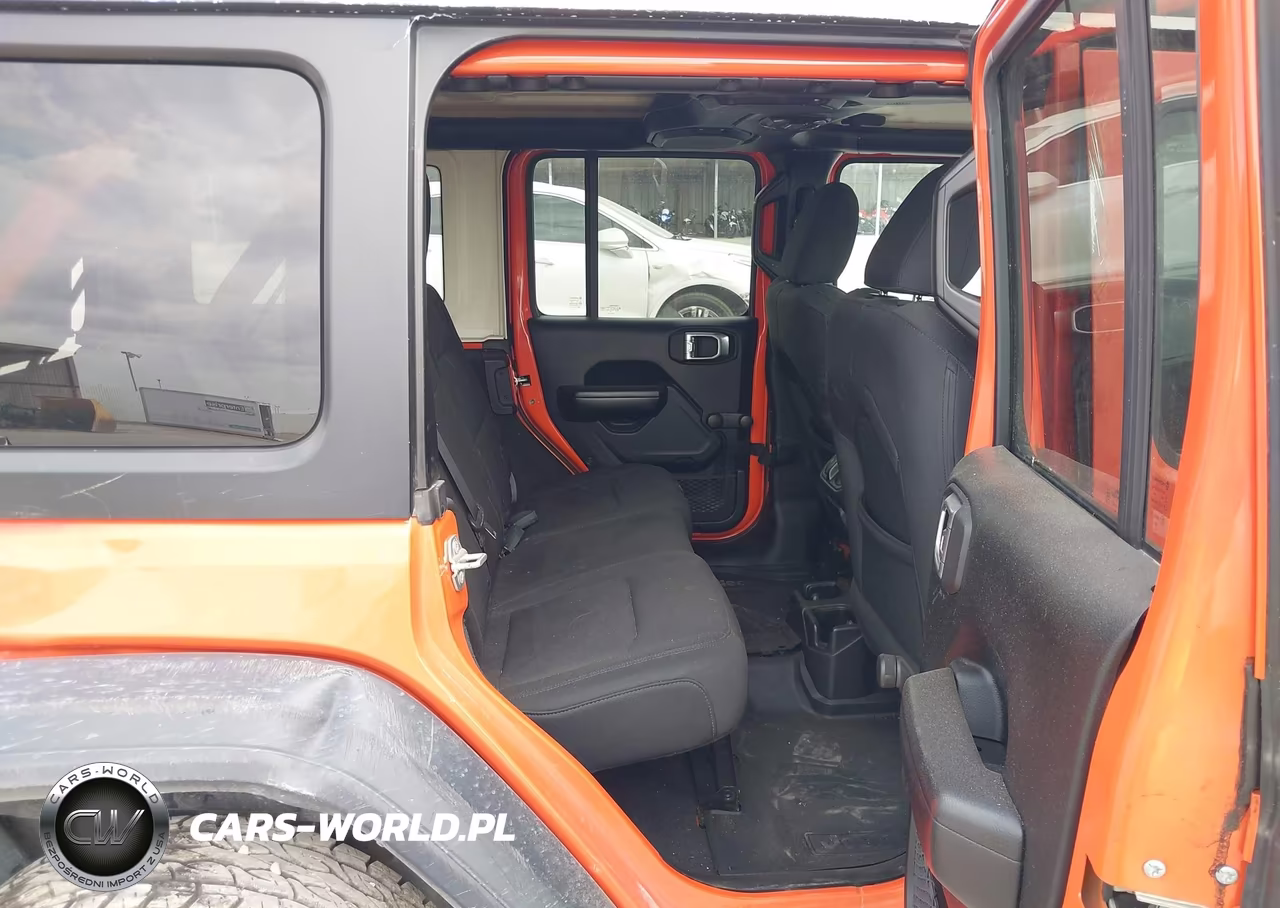 2019 Jeep Wrangler Unlimited Sport 4X4 VIN:1C4HJXDG2KW508910 - 8