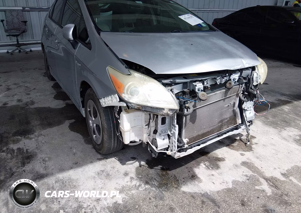2014 Toyota Prius Two VIN:JTDKN3DU4E1770969 - 6