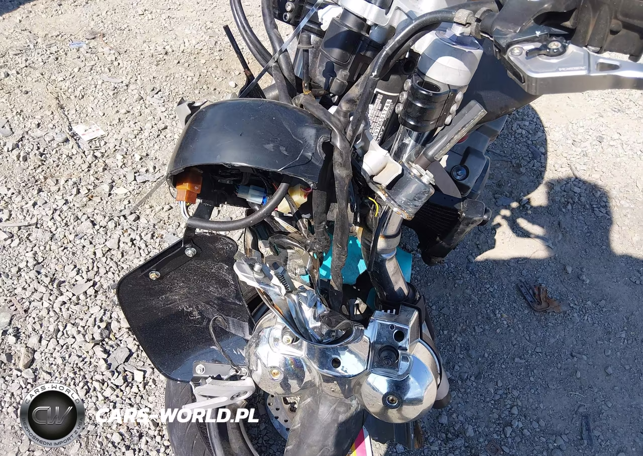 2007 Honda Cb900 F VIN:JH2SC48097M501748 - 7