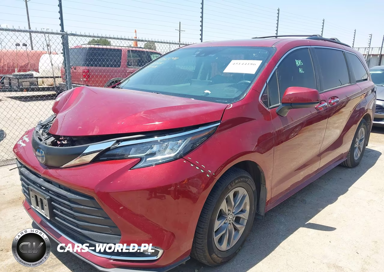 2022 Toyota Sienna Xle VIN:5TDYRKECXNS135210 - 2