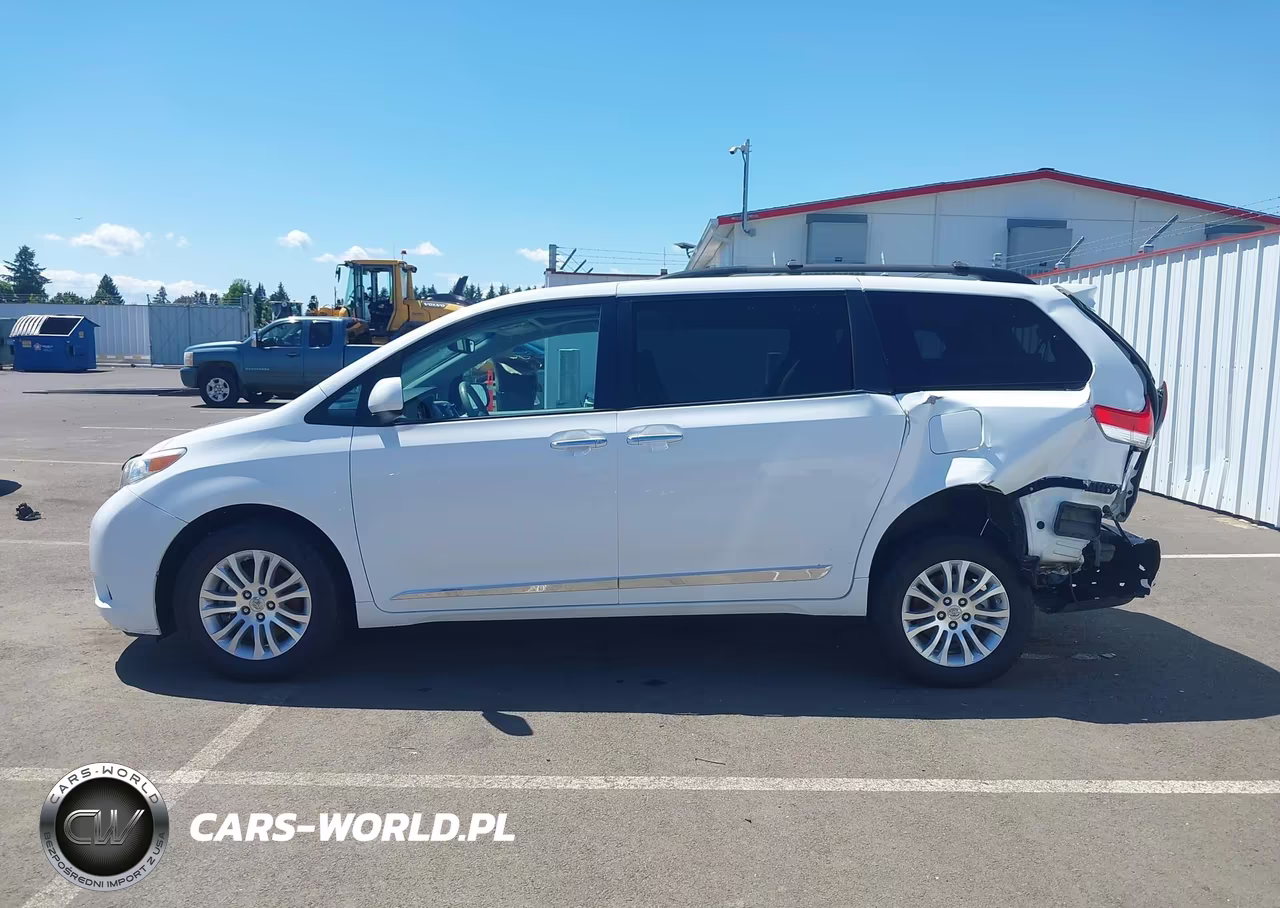 2012 Toyota Sienna Xle V6 8 Passenger VIN:5TDYK3DC2CS228859 - 15