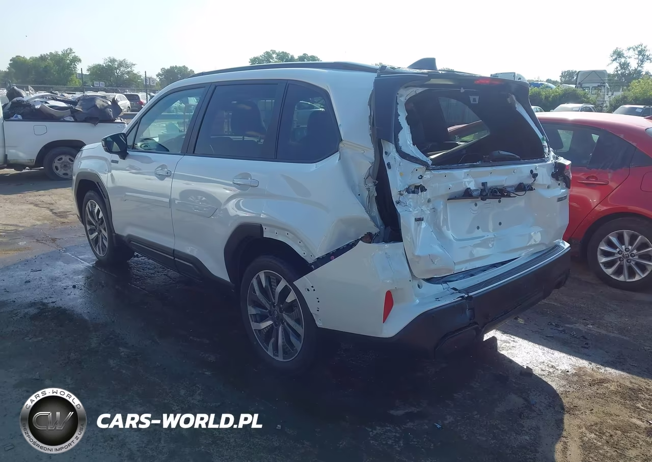 2025 Subaru Forester Touring Hybrid VIN:JF2SLSTD2SH445095 - 3