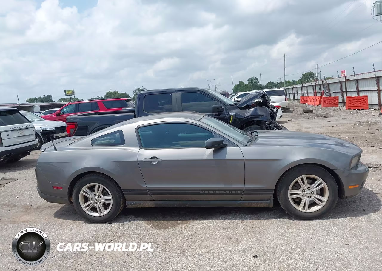 2011 Ford Mustang V6 VIN:1ZVBP8AM4B5157327 - 13