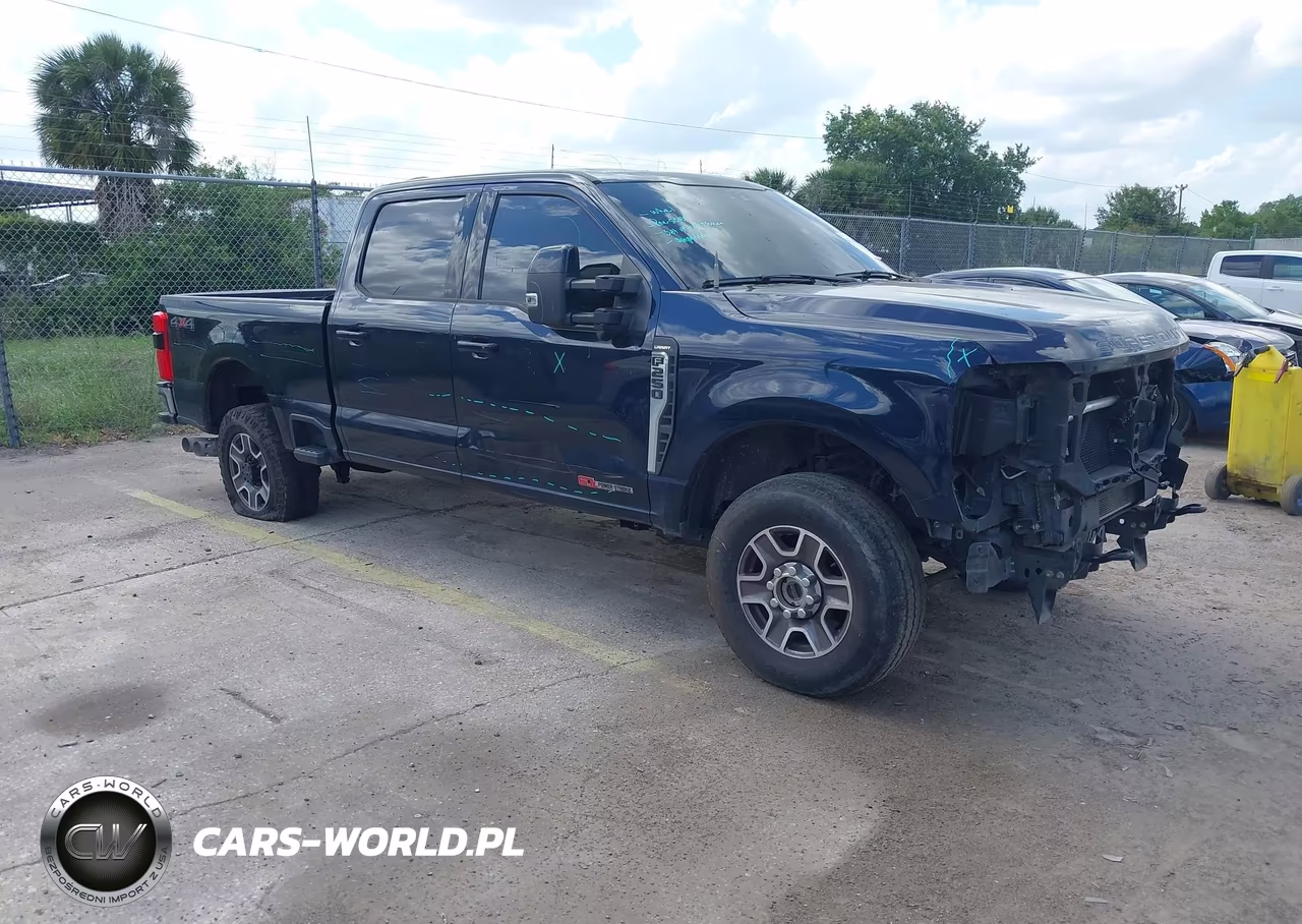 2023 Ford F-250 Lariat – zdjęcie 1 z 17