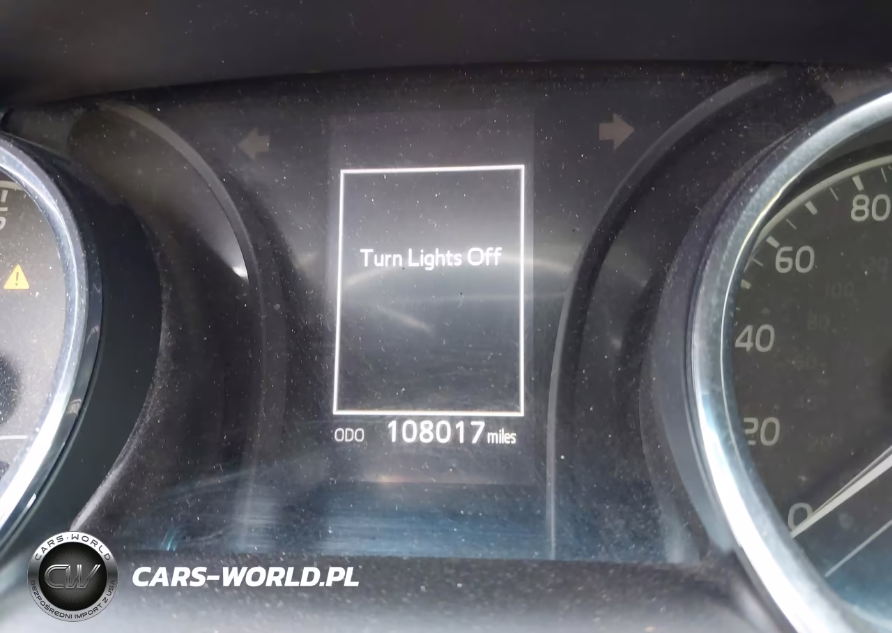 2019 Toyota Camry Le VIN:4T1B11HK4KU172363 - 7