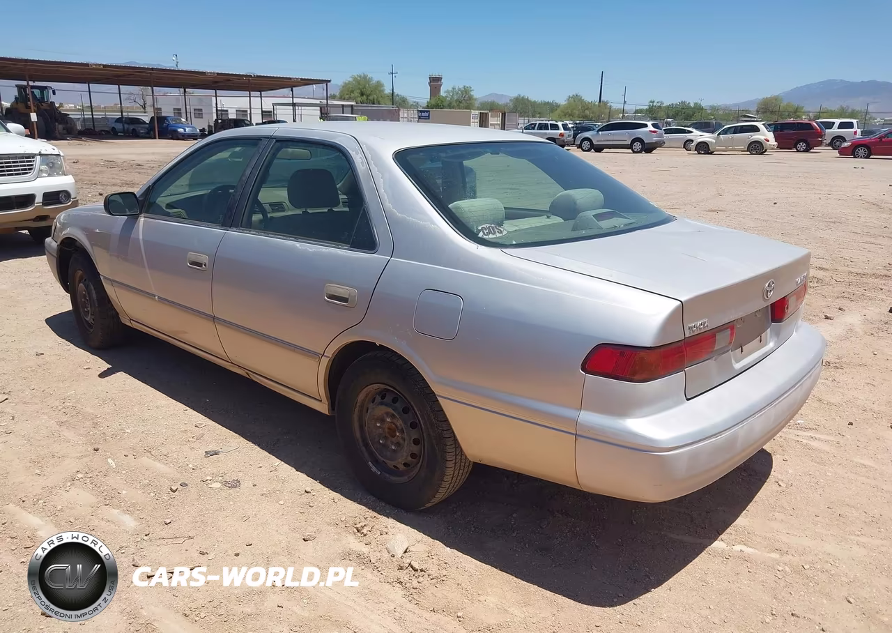 1997 Toyota Camry Le VIN:4T1BG22K8VU788858 - 3