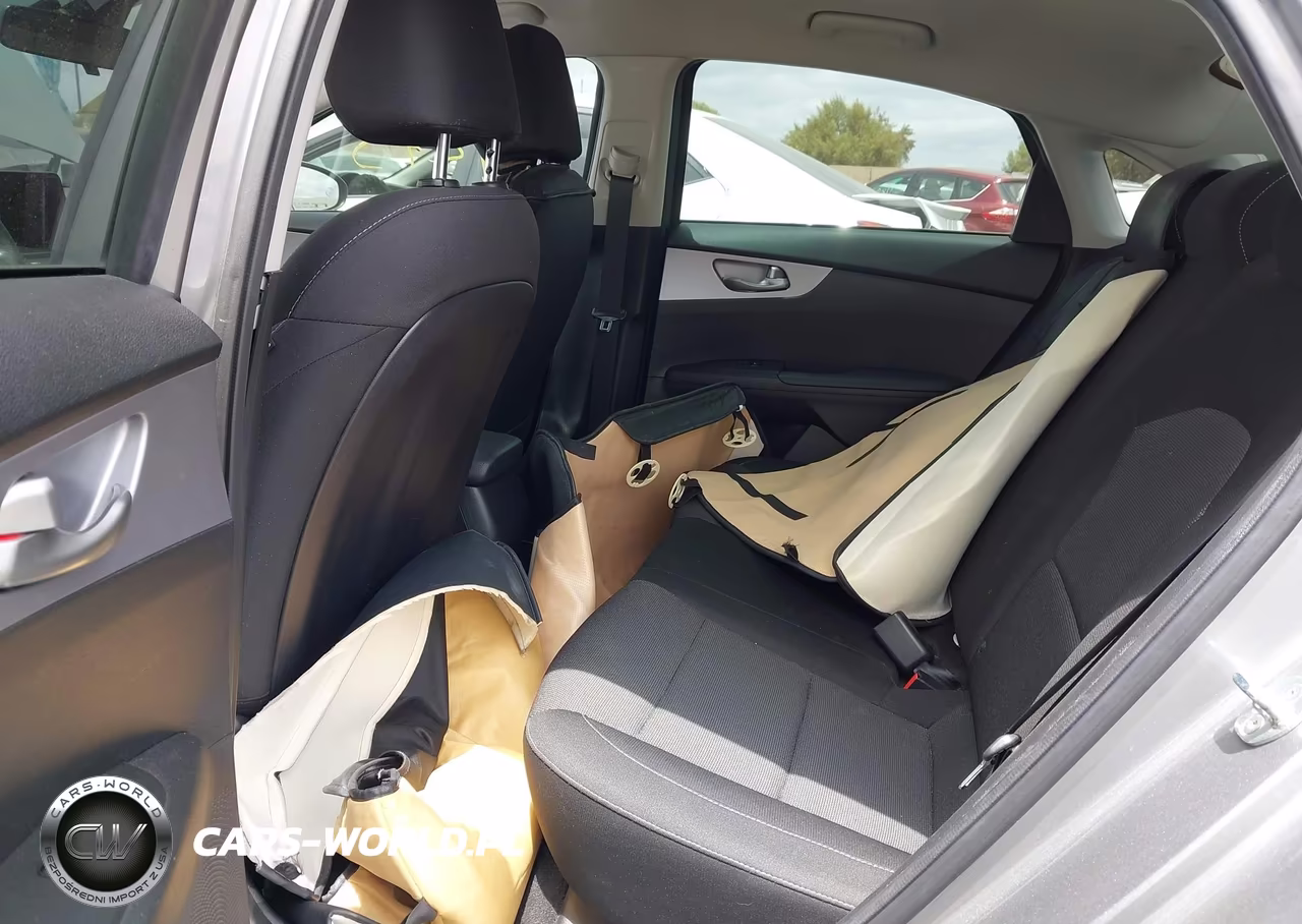 2022 Kia Forte Lxs VIN:3KPF24AD6NE426982 - 8