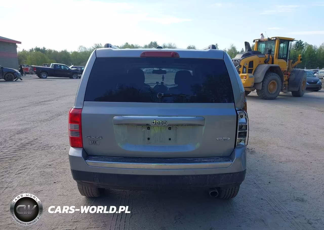 2016 Jeep Patriot High Altitude Edition VIN:1C4NJRFB7GD511983 - 15
