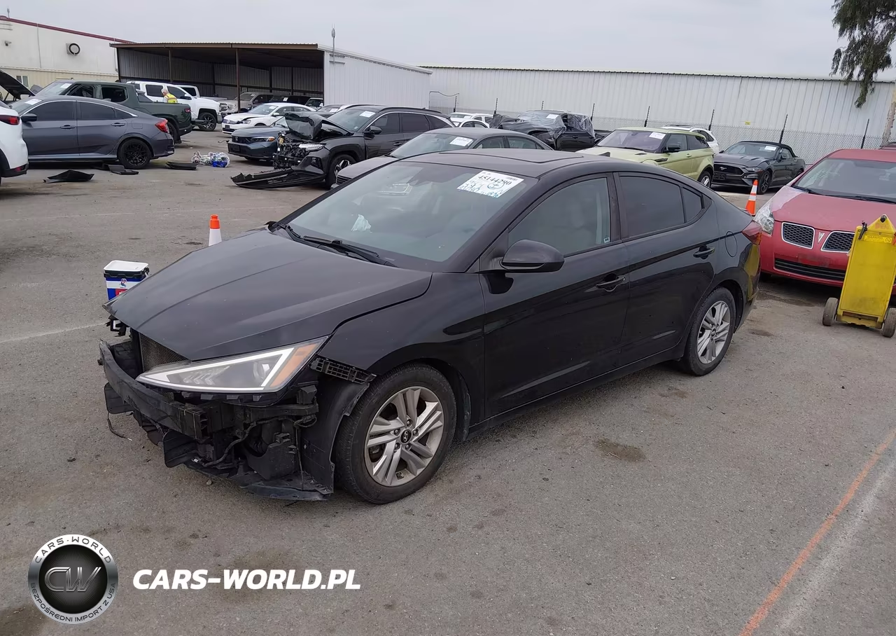 2019 Hyundai Elantra Value Edition VIN:KMHD84LF3KU860306 - 2