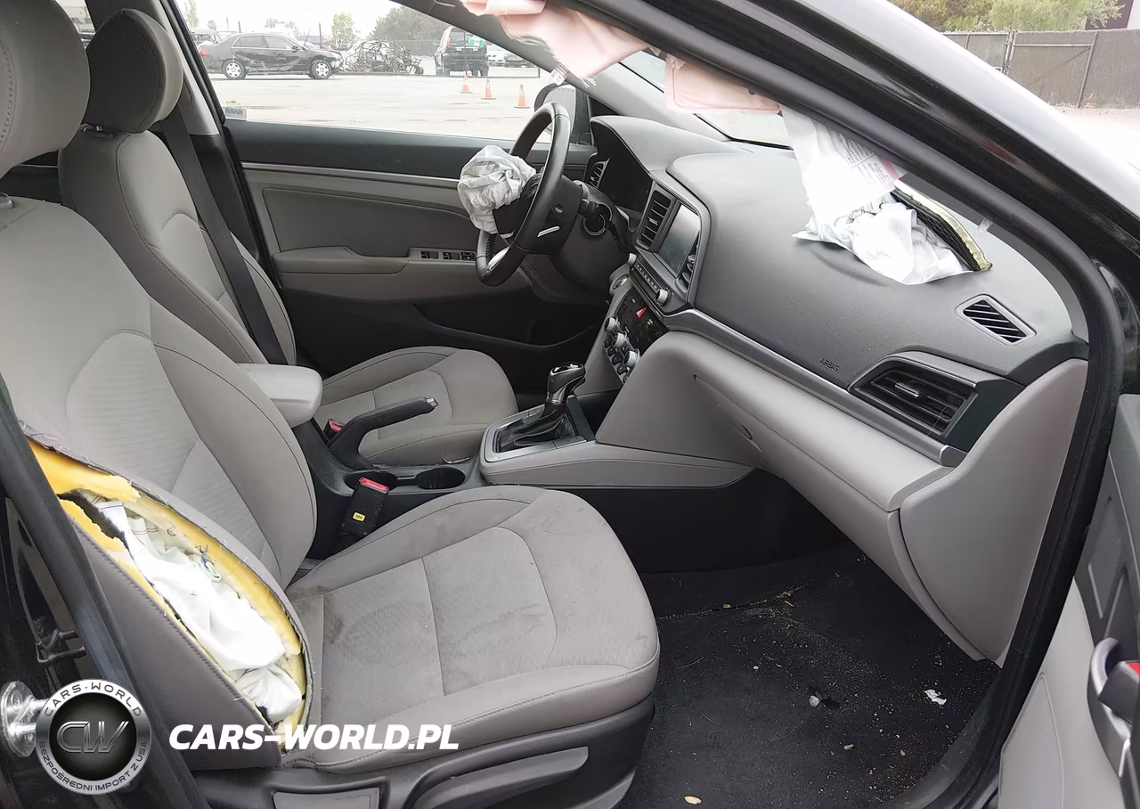 2019 Hyundai Elantra Value Edition VIN:KMHD84LF3KU860306 - 5