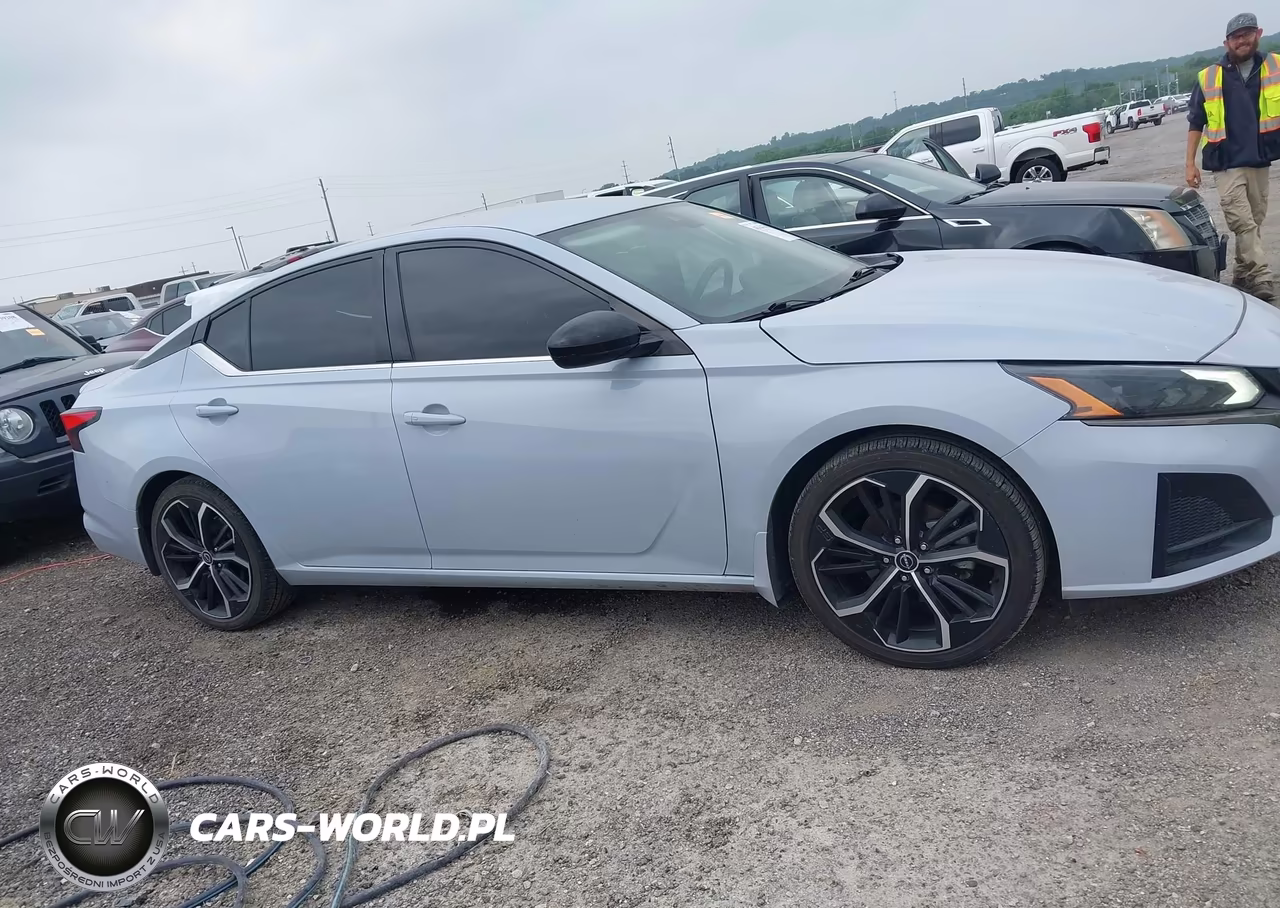 2023 Nissan Altima Sr Fwd VIN:1N4BL4CV8PN376690 - 13