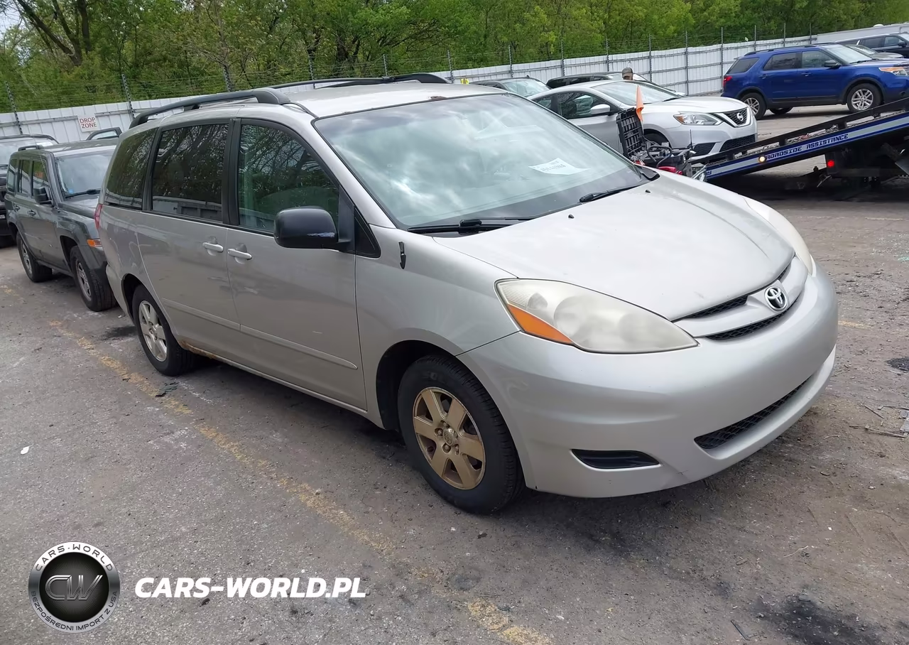2007 Toyota Sienna Le