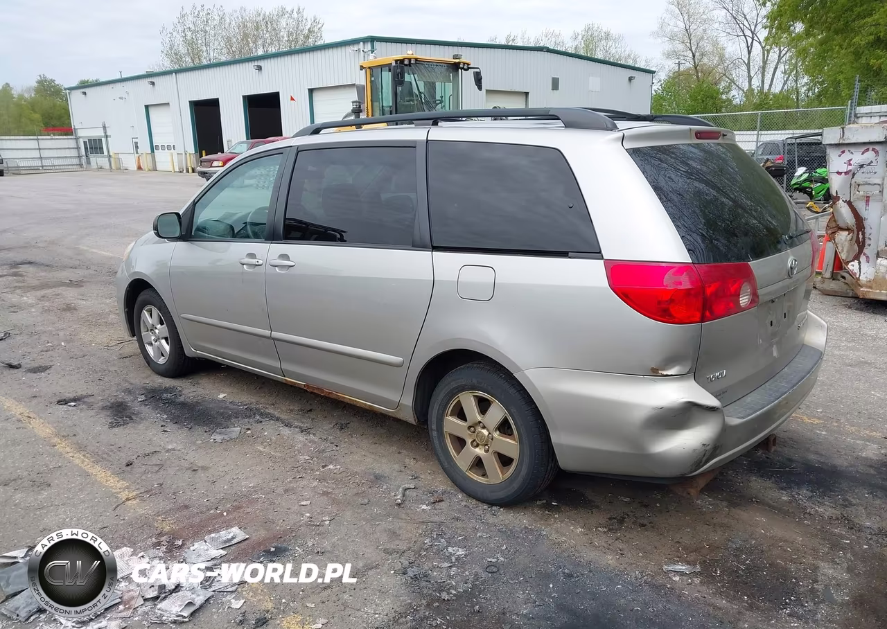 2007 Toyota Sienna Le VIN:5TDZK23C57S096833 - 3
