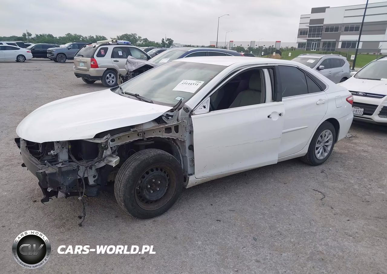 2016 Toyota Camry Le VIN:4T4BF1FK0GR542466 - 2