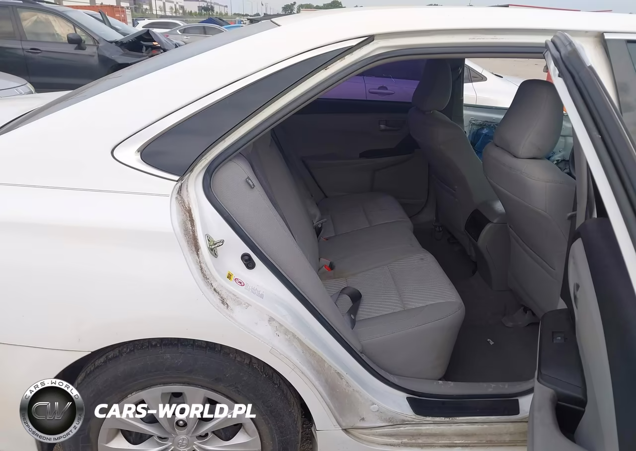 2016 Toyota Camry Le VIN:4T4BF1FK0GR542466 - 8
