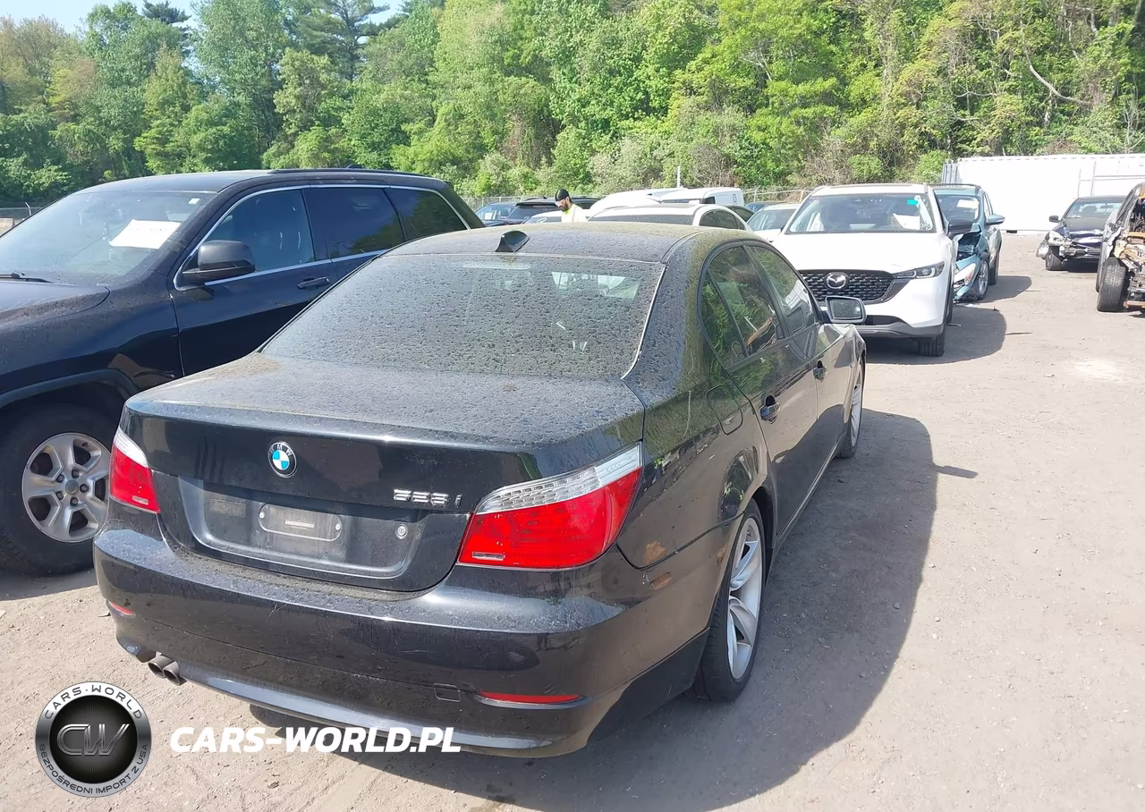 2008 BMW 528I VIN:WBANU53528BY65077 - 4