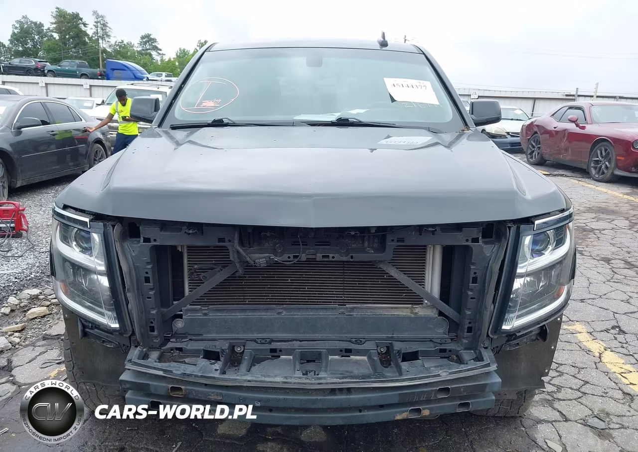 2016 Chevrolet Tahoe Ls VIN:1GNSKAKC3GR216941 - 13