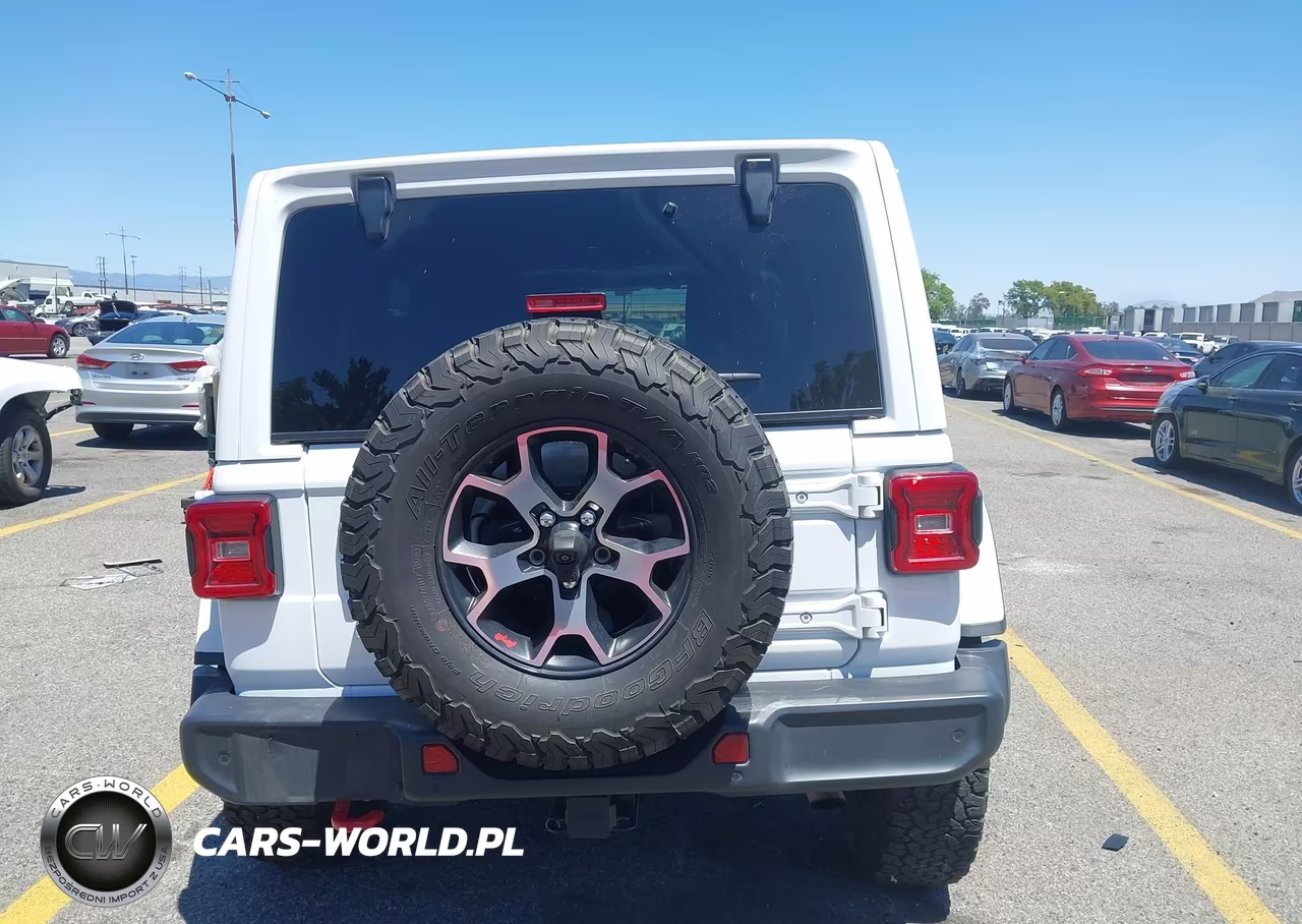 2018 Jeep Wrangler Unlimited Rubicon 4X4 VIN:1C4HJXFN1JW147809 - 15