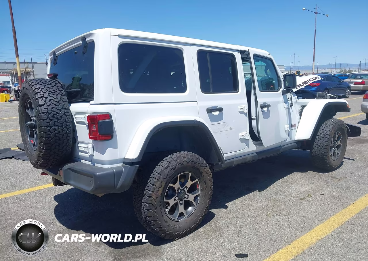 2018 Jeep Wrangler Unlimited Rubicon 4X4 VIN:1C4HJXFN1JW147809 - 4
