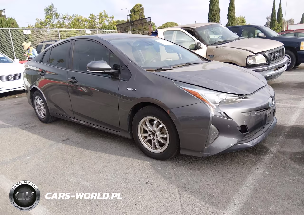 2018 Toyota Prius Two – zdjęcie 1 z 16
