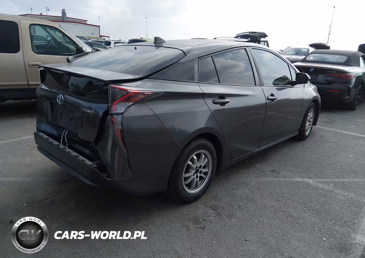 2018 Toyota Prius Two VIN:JTDKBRFU0J3595420 - 4
