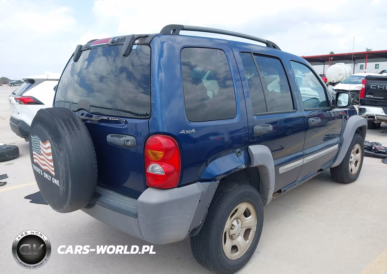 2002 Jeep Liberty Sport VIN:1J4GL48K82W126278 - 4
