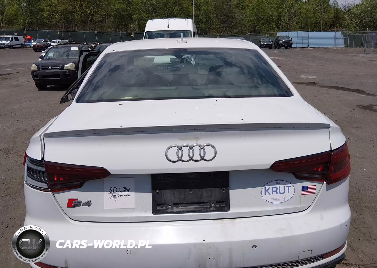 2018 Audi S4 3.0T Premium Plus VIN:WAUB4AF43JA214339 - 15