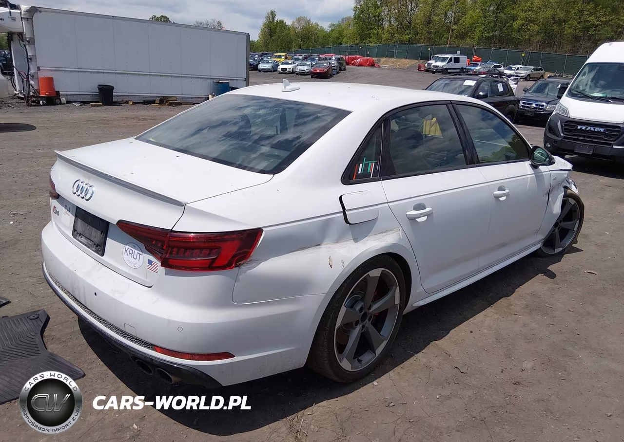 2018 Audi S4 3.0T Premium Plus VIN:WAUB4AF43JA214339 - 4