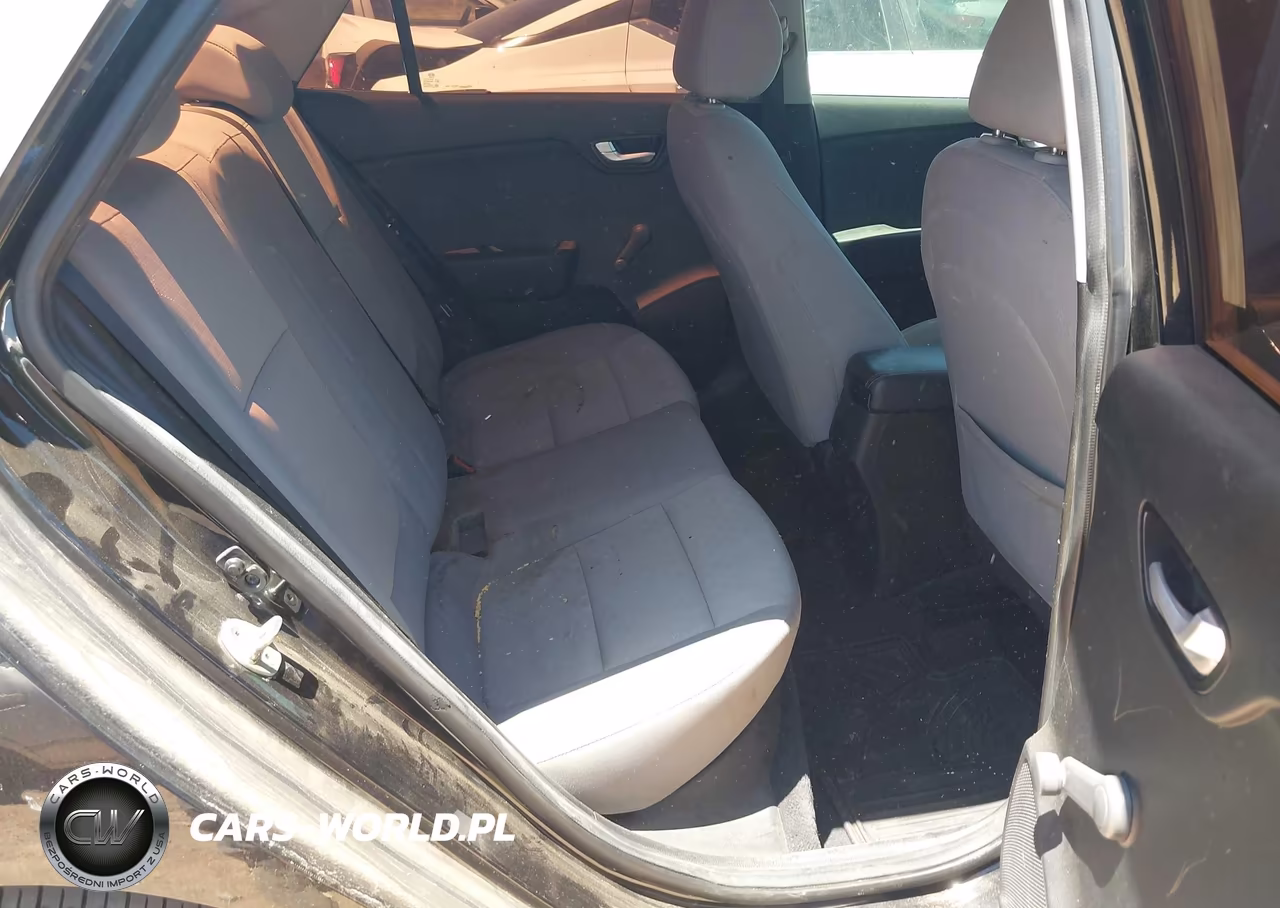 2018 Kia Rio S VIN:3KPA24AB9JE124508 - 8