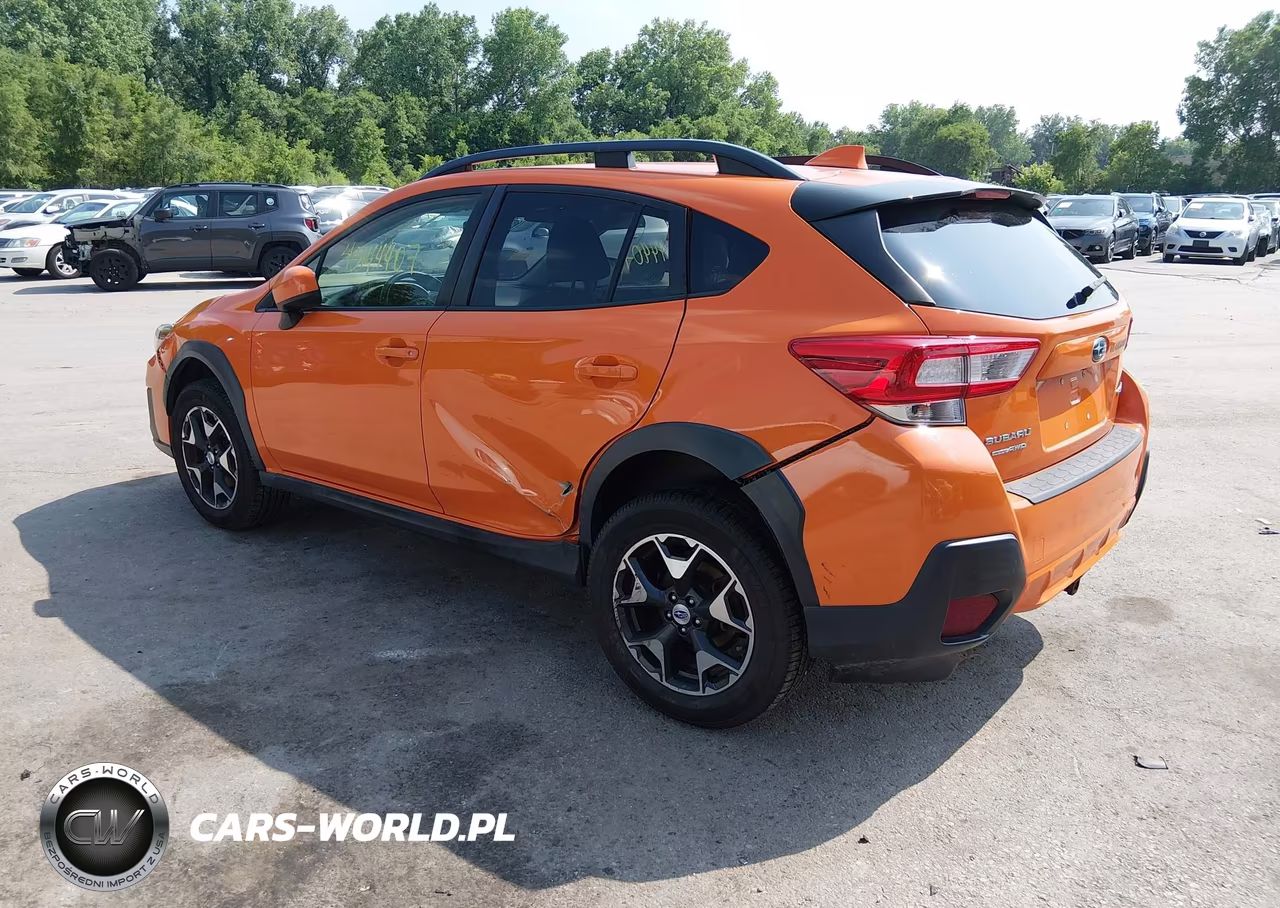 2018 Subaru Crosstrek 2.0I Premium VIN:JF2GTABC8JH266180 - 3