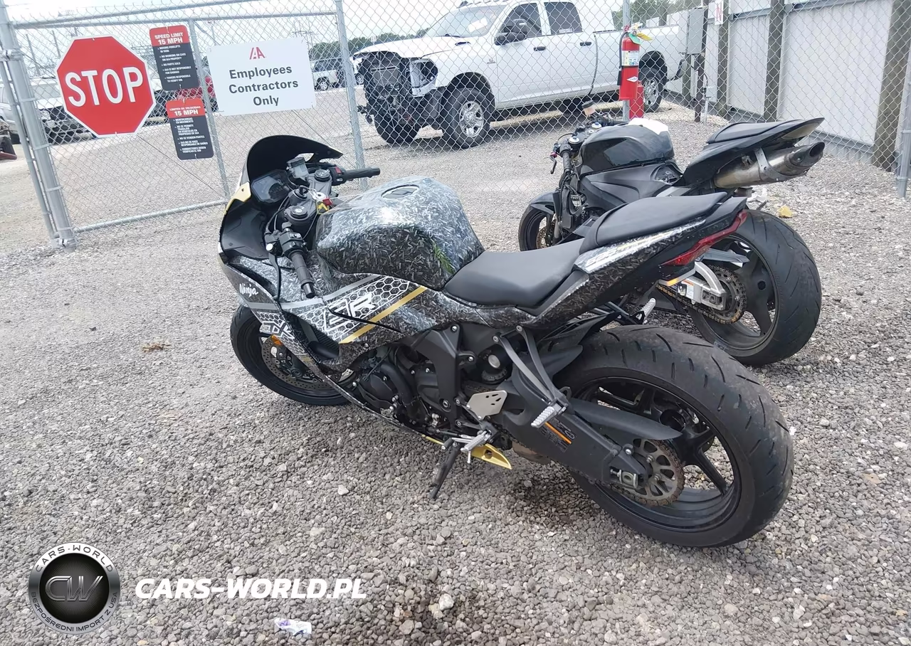 2025 Kawasaki Zx636 K VIN:JKBZXJJ11SA017585 - 3
