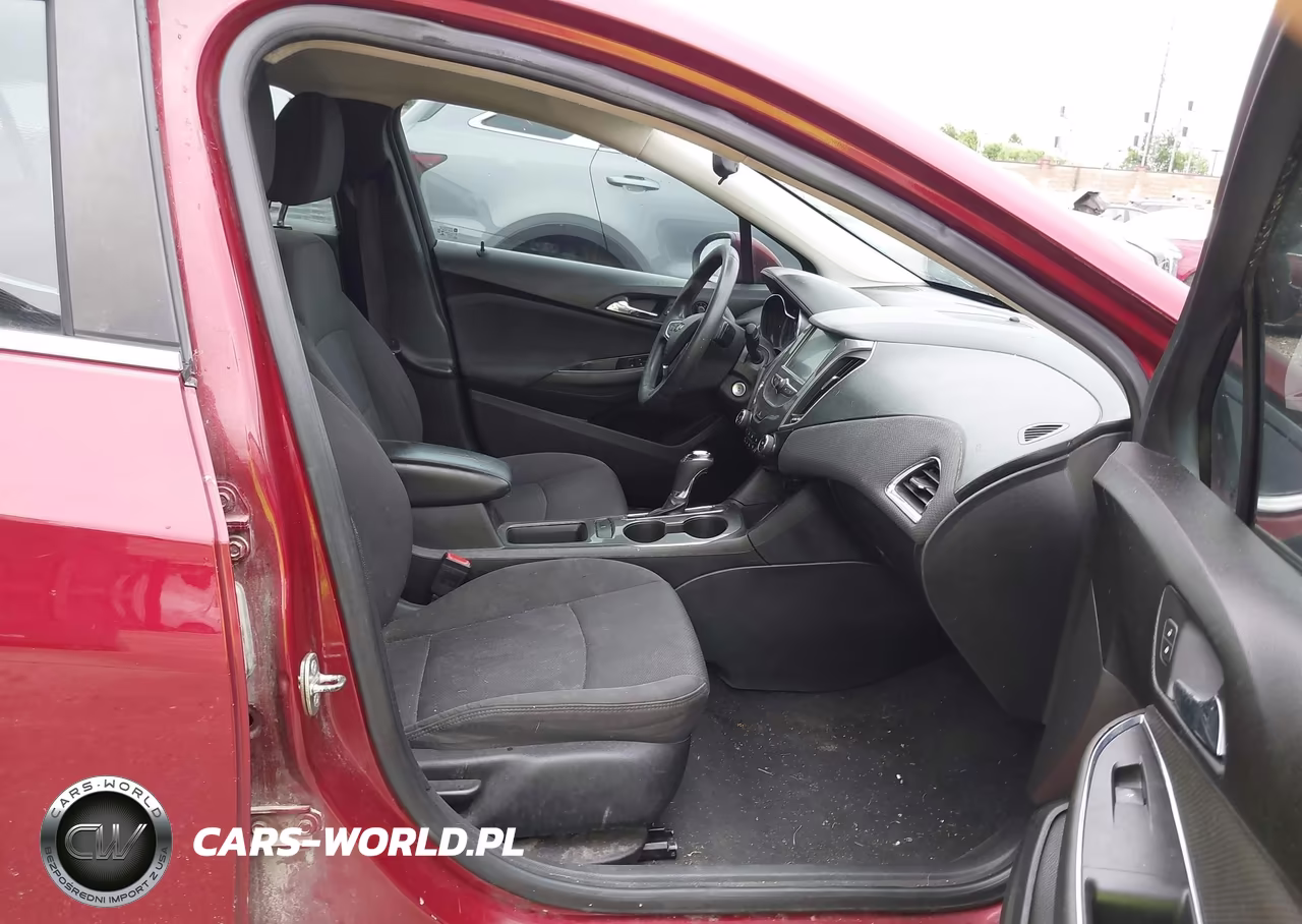 2018 Chevrolet Cruze Lt Auto VIN:1G1BE5SM3J7243598 - 5