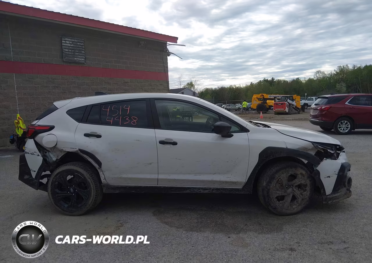 2024 Subaru Crosstrek VIN:JF2GUABC8R8883040 - 13