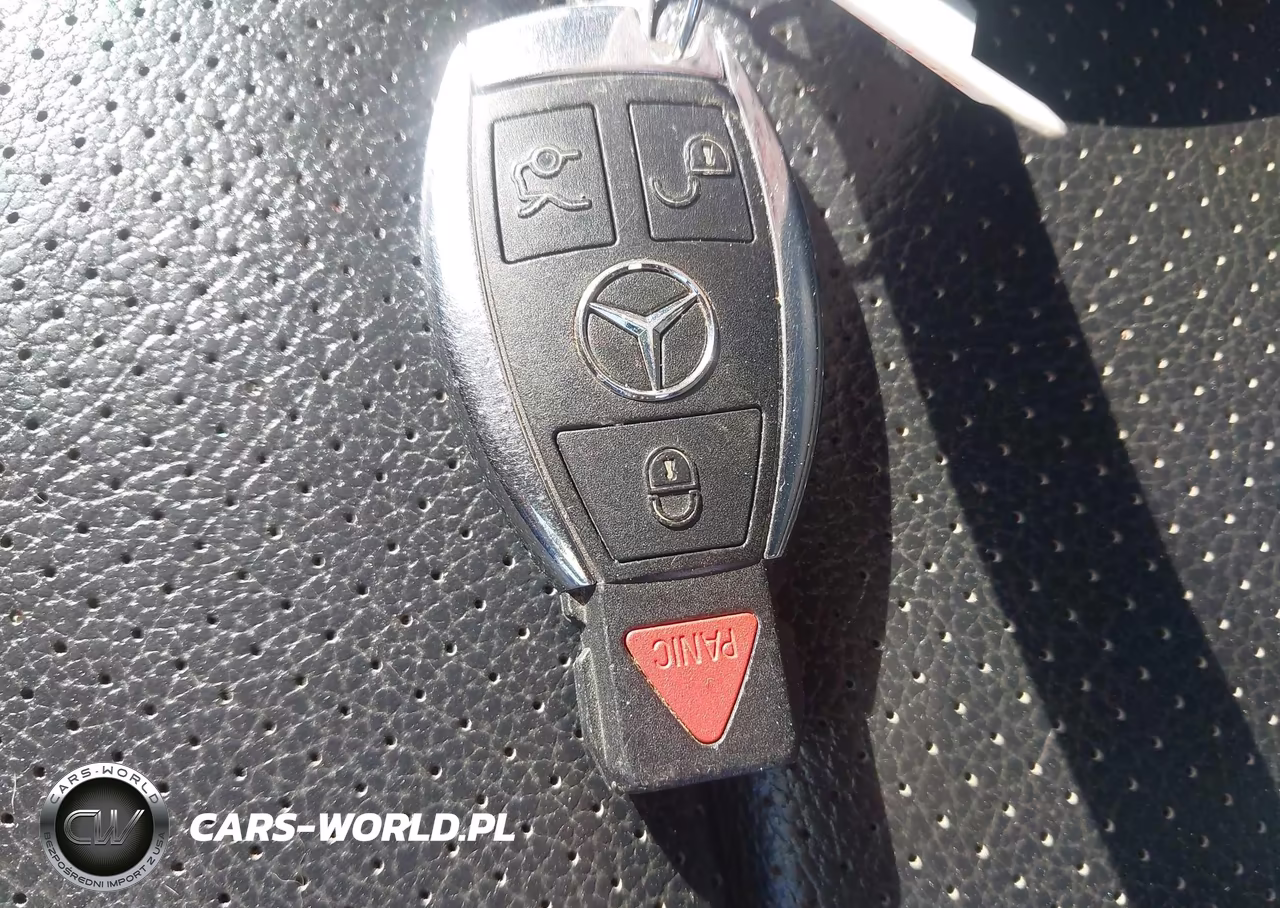 2014 Mercedes-Benz E 350 4Matic VIN:WDDHF8JB4EB063636 - 11