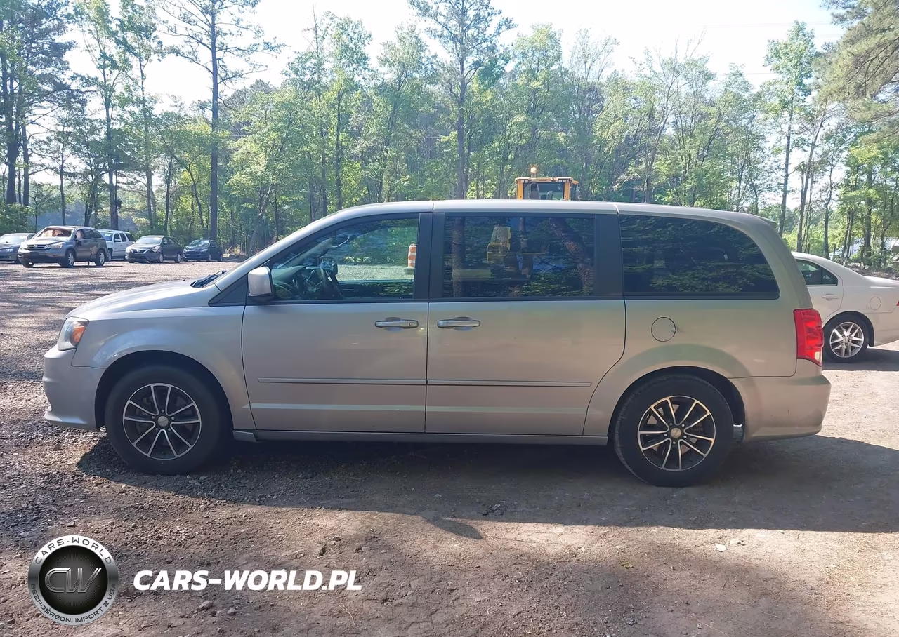 2017 Dodge Grand Caravan Se Plus VIN:2C4RDGBG8HR678883 - 14