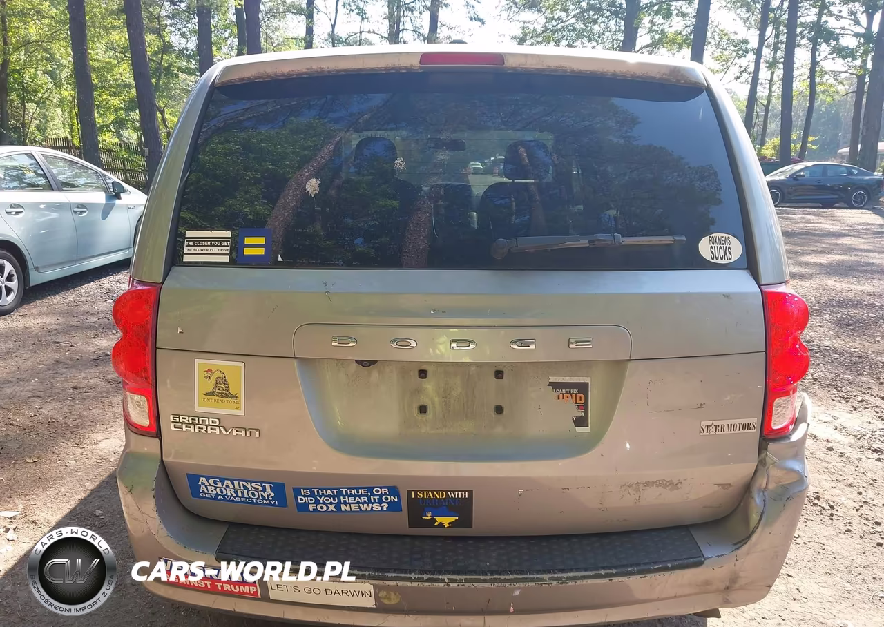 2017 Dodge Grand Caravan Se Plus VIN:2C4RDGBG8HR678883 - 16