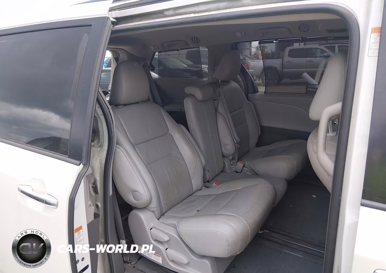 2017 Toyota Sienna Xle 8 Passenger VIN:5TDYZ3DC5HS889174 - 8