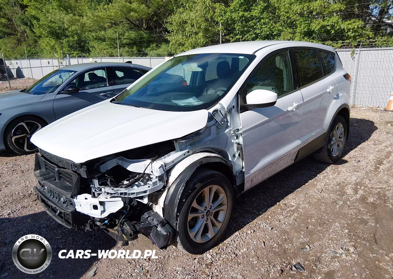 2019 Ford Escape Se VIN:1FMCU9GD5KUC51084 - 2