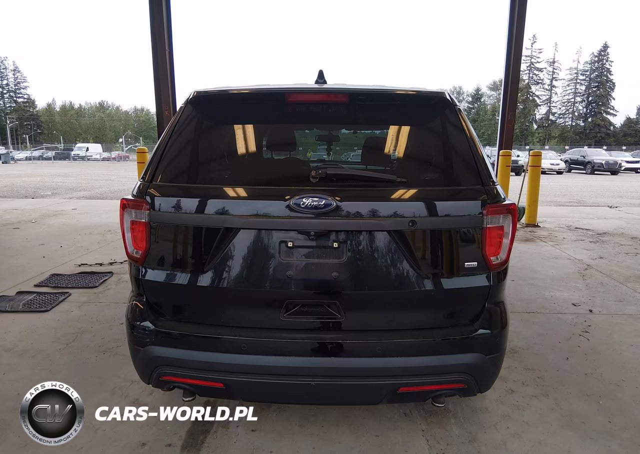 2016 Ford Utility Police Interceptor VIN:1FM5K8AR1GGD32053 - 17