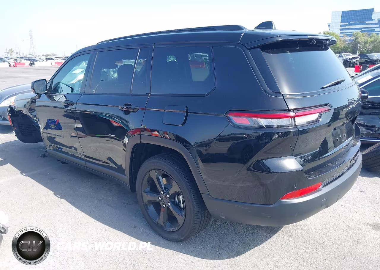 2025 Jeep Grand Cherokee L Altitude X 4X4 VIN:1C4RJKAG3S8778907 - 3