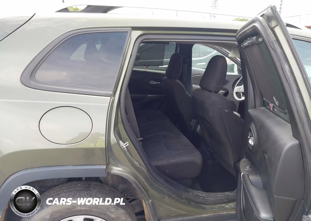 2021 Jeep Cherokee Latitude Fwd VIN:1C4PJLCB7MD164595 - 8