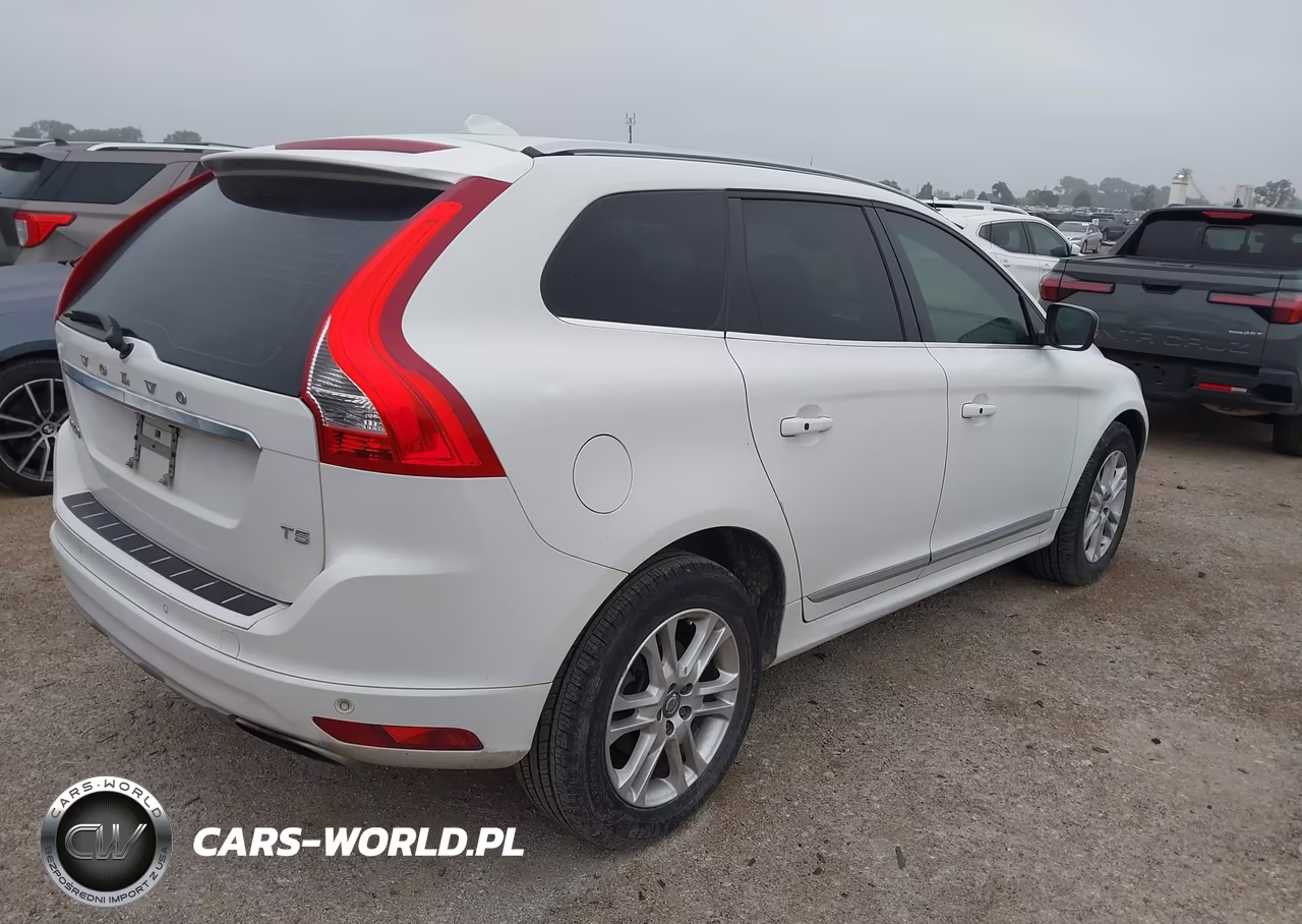 2016 Volvo Xc60 T5 Drive-E Premier VIN:YV440MDK5G2825497 - 4