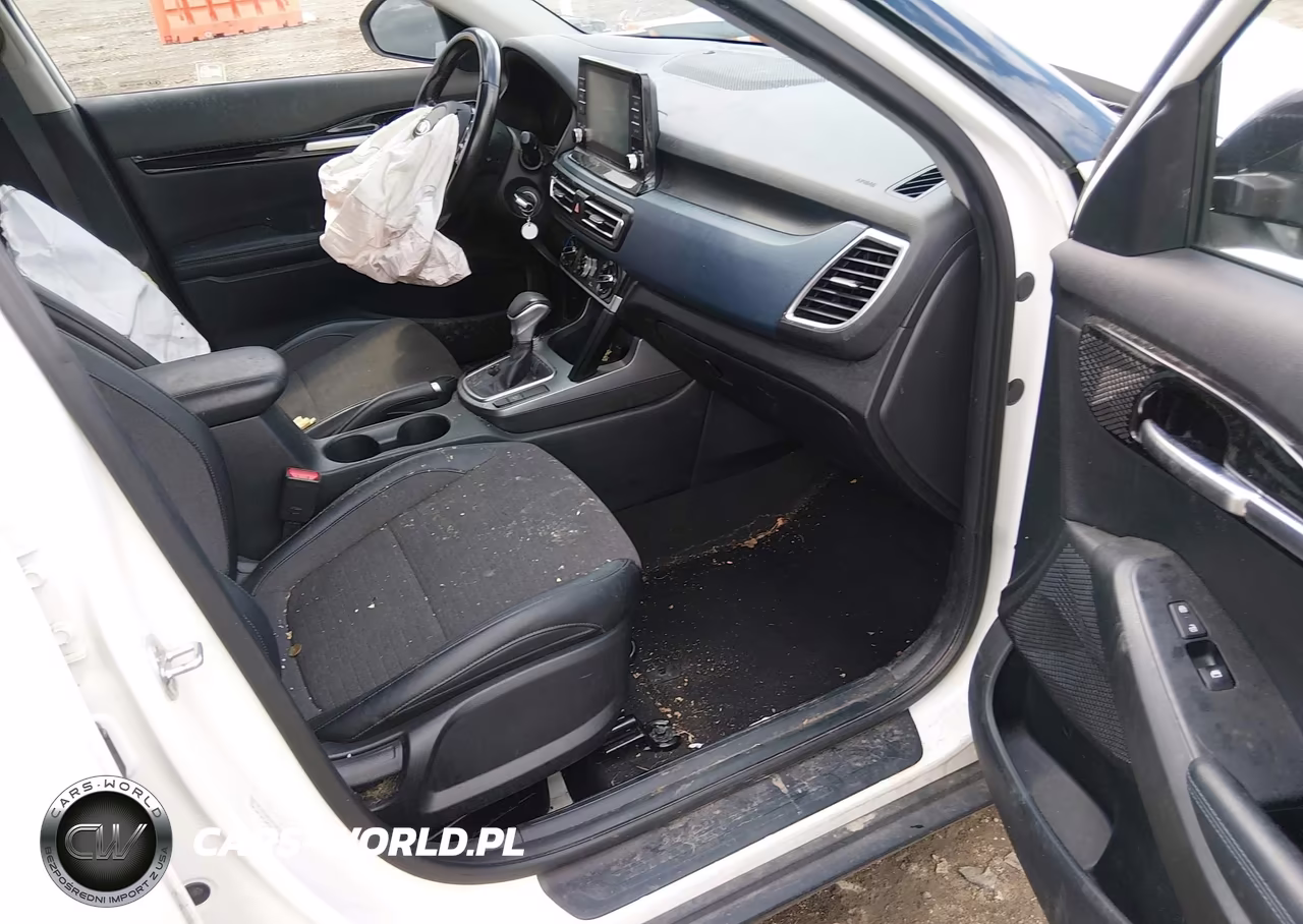 2021 Kia Seltos S VIN:KNDEU2AA8M7119330 - 5